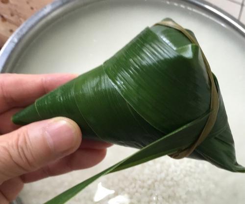 小枣粽子怎么做？详细步骤和技巧是什么？