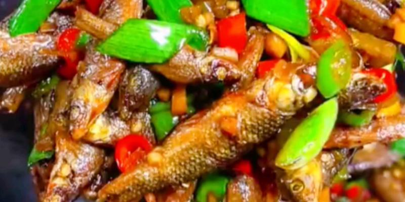 小鱼辣酱怎么做？步骤和材料有哪些？