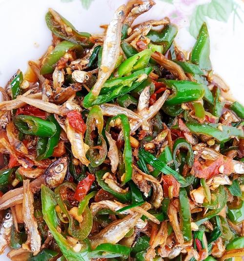 小鱼干炒青豆怎么做？步骤和技巧是什么？