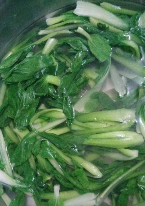 小油菜鸡蛋汤的做法是什么？如何做出美味的小油菜鸡蛋汤？