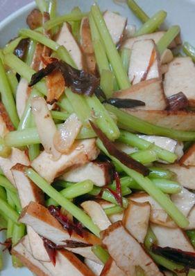 小油菜炒香干怎么做？步骤是什么？
