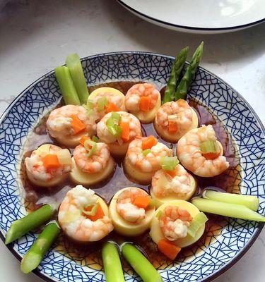 小熊鲜虾杂蔬豆腐怎么做？有哪些步骤和技巧？