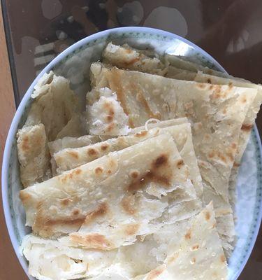 小虾烙饼怎么做？步骤和技巧有哪些？