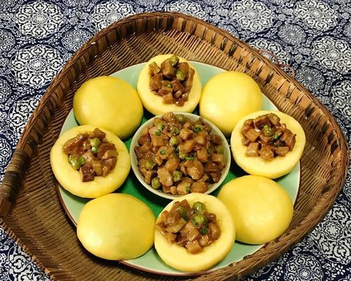 小窝头的做法是什么？如何在家轻松制作？