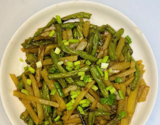 小土豆酱烧豆角怎么做？步骤和技巧是什么？