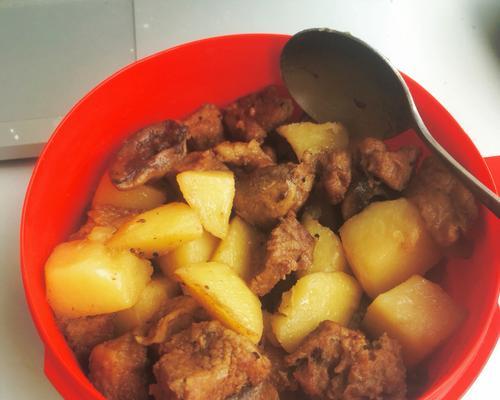 小土豆炖牛肉的做法是什么？步骤详解如何做？