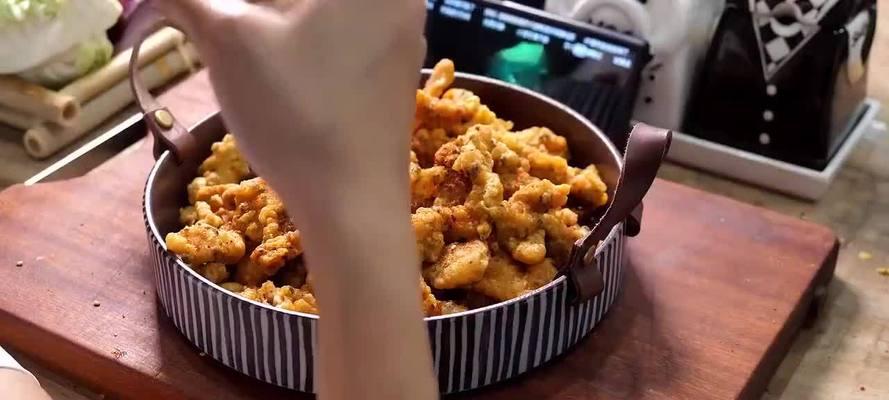 小酥肉年味的做法是什么？如何在家轻松制作？