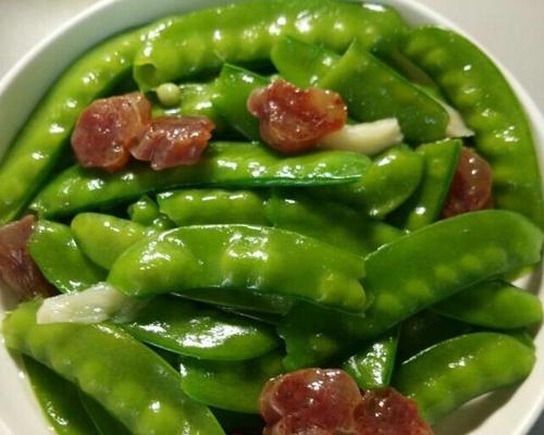 小青菜烧香肠怎么做？步骤和技巧有哪些？