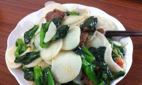 小青菜鸡蛋炒年糕怎么做？步骤和技巧是什么？