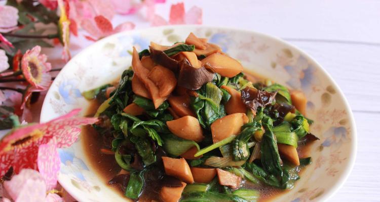 小青菜炒木耳丝怎么做？有哪些独特步骤和技巧？
