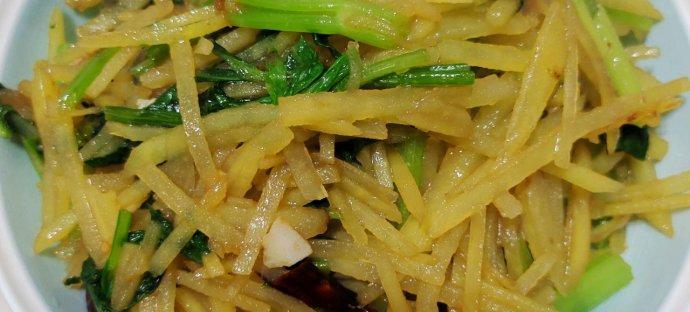 小芹菜配土豆丝的做法是什么？如何快速做出美味的家常菜？
