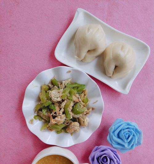 小米芹菜肉丸子怎么做？教学视频在哪里找？