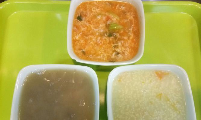 小米绿豆红枣粥怎么做？有哪些健康益处？