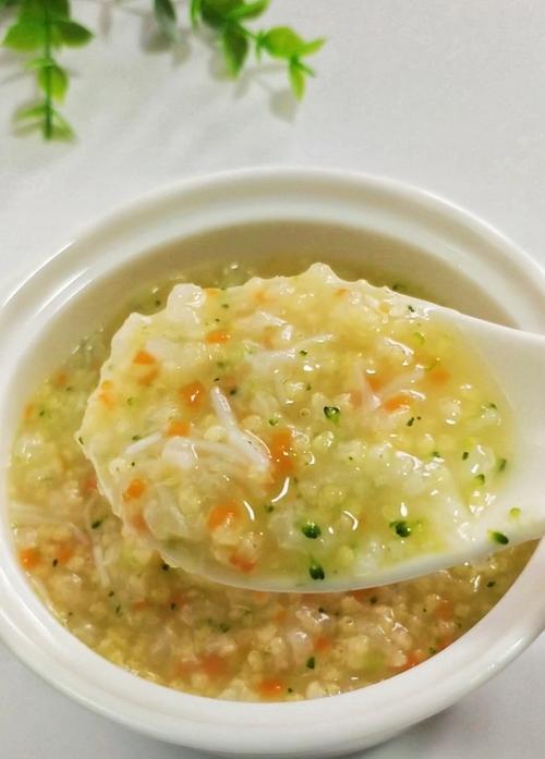 小米梨粥适合几个月宝宝辅食？做法步骤是什么？