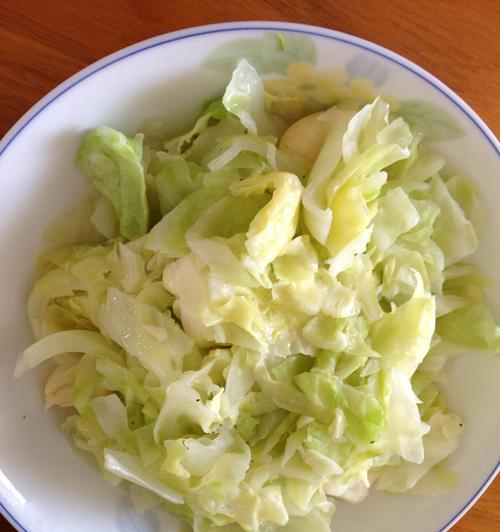 小米辣炒包菜的做法是什么？步骤详解及常见问题解答？