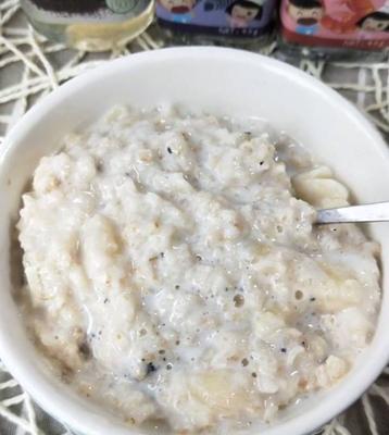 小米花生燕麦粥怎么做？有哪些健康益处？