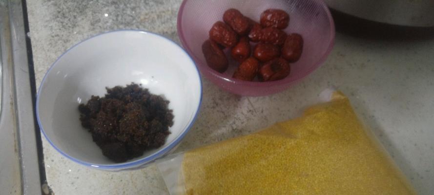 小米红枣粥怎么做？有哪些健康益处？