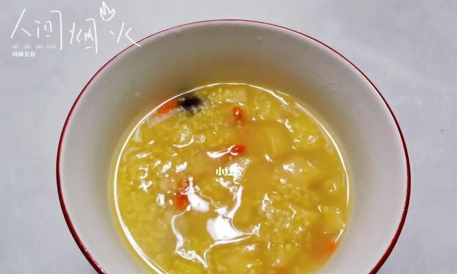 小米红枣苹果粥怎么做？有哪些健康益处？