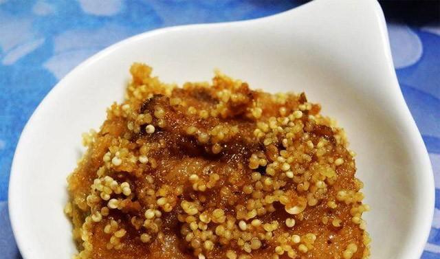 小米粉蒸肉怎么做？步骤和技巧有哪些？