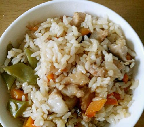 香菇莲藕肉臊饭怎么做？步骤详解和常见问题解答？