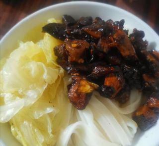 香菇酱肉怎么做？香菇酱肉的做法步骤是什么？