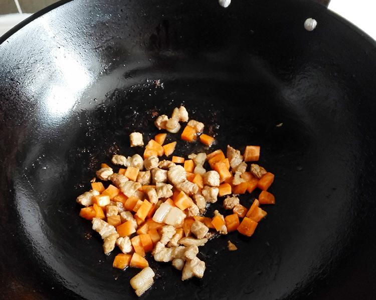 香菇酱辣炒雪豆怎么做？步骤和技巧是什么？