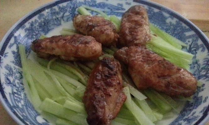 香菇酱鸡翅怎么做？详细步骤和常见问题解答？