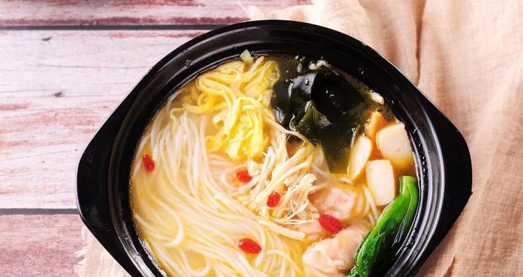 香菇鸡肉盖浇米线怎么做？步骤和技巧是什么？