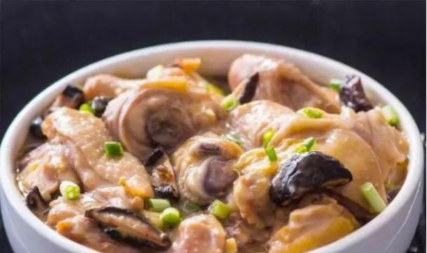 香菇鸡蛋肉饼汤怎么做？步骤和技巧有哪些？
