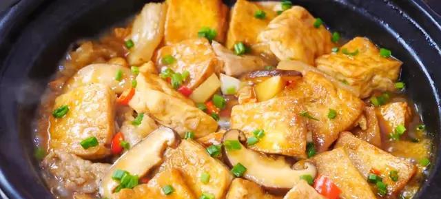 香菇烩豆腐怎么做？详细步骤和技巧是什么？