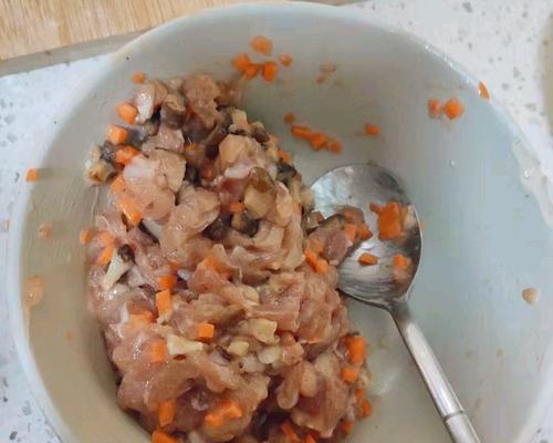 香菇胡萝卜猪肉包子怎么做？步骤和技巧有哪些？