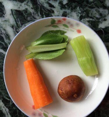 香菇胡萝卜粥怎么做？有哪些健康益处？