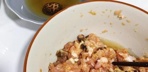 香菇胡萝卜蒸肉饼的做法是什么？如何制作健康美味的蒸肉饼？