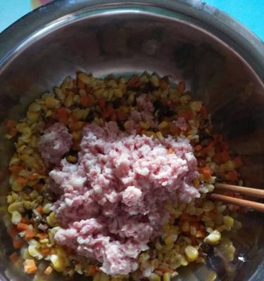 香菇胡萝卜肉水饺怎么做？制作过程中有哪些常见问题？