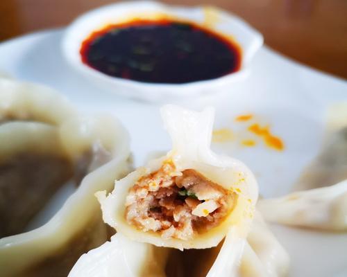 香菇胡萝卜肉饺怎么做？步骤和技巧有哪些？