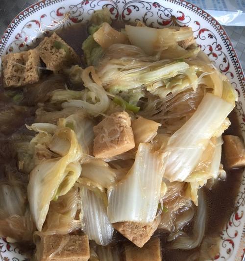 香菇炖冻豆腐怎么做？步骤和技巧是什么？