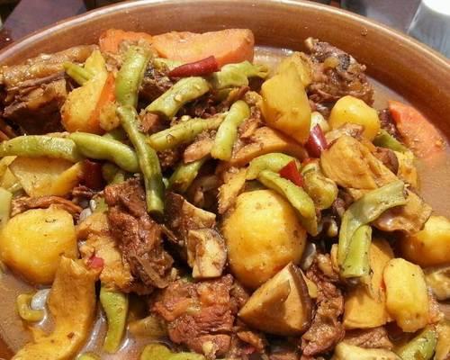 香菇豆角肉丁塌锅怎么做？塌锅的正确步骤是什么？