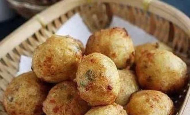 香菇豆腐鱼丸汤怎么做？步骤和技巧有哪些？
