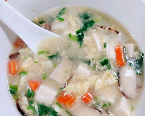 香菇豆腐羹怎么做？详细步骤和技巧是什么？