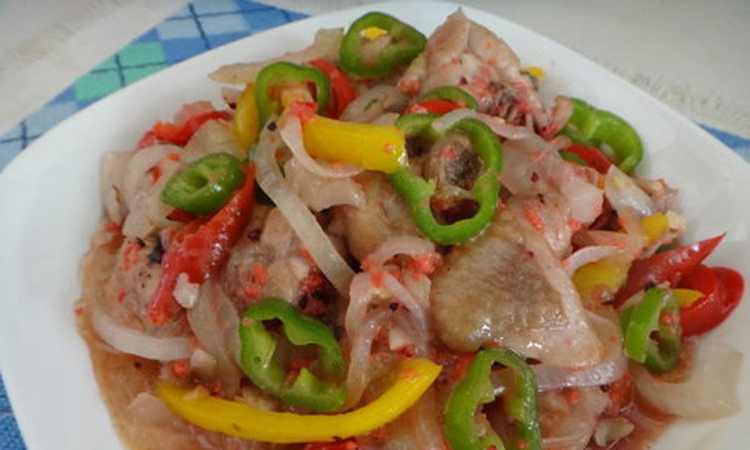 香菇脆瓜蒸肉怎么做？步骤和技巧有哪些？