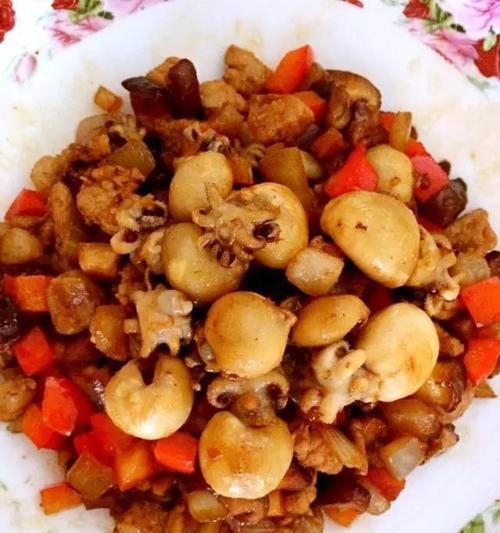 香菇炒洋葱怎么做？步骤和技巧是什么？