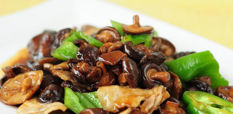 香菇炒瘦肉的做法是什么？如何炒出鲜嫩的香菇瘦肉？