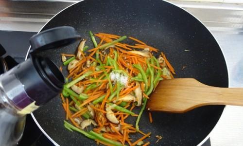 香菇炒面怎么做？步骤详解和常见问题解答？