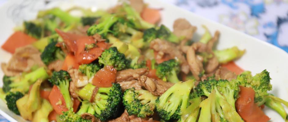 香港小菜花炒猪肉怎么做？步骤和技巧有哪些？