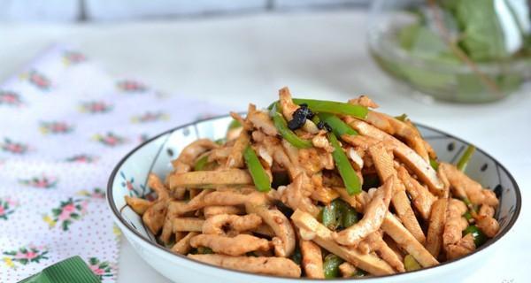 香干青椒肉丝拌面怎么做？具体步骤有哪些？