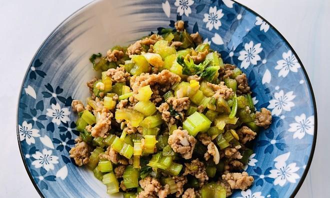 香干芹菜丁怎么做？步骤详解和常见问题解答？