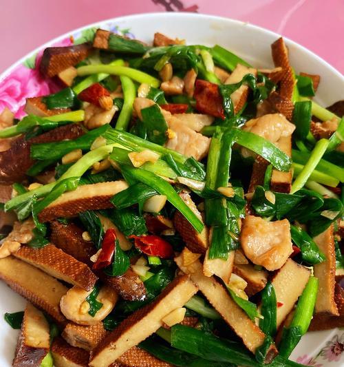 香干韭黄百财肉丝怎么做？步骤和技巧有哪些？